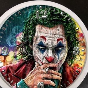 Joker smokes